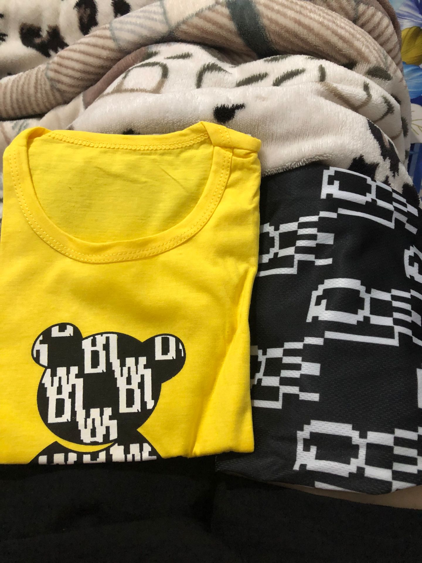 Đồ đẹp, vải mát hợp với giá tiền.