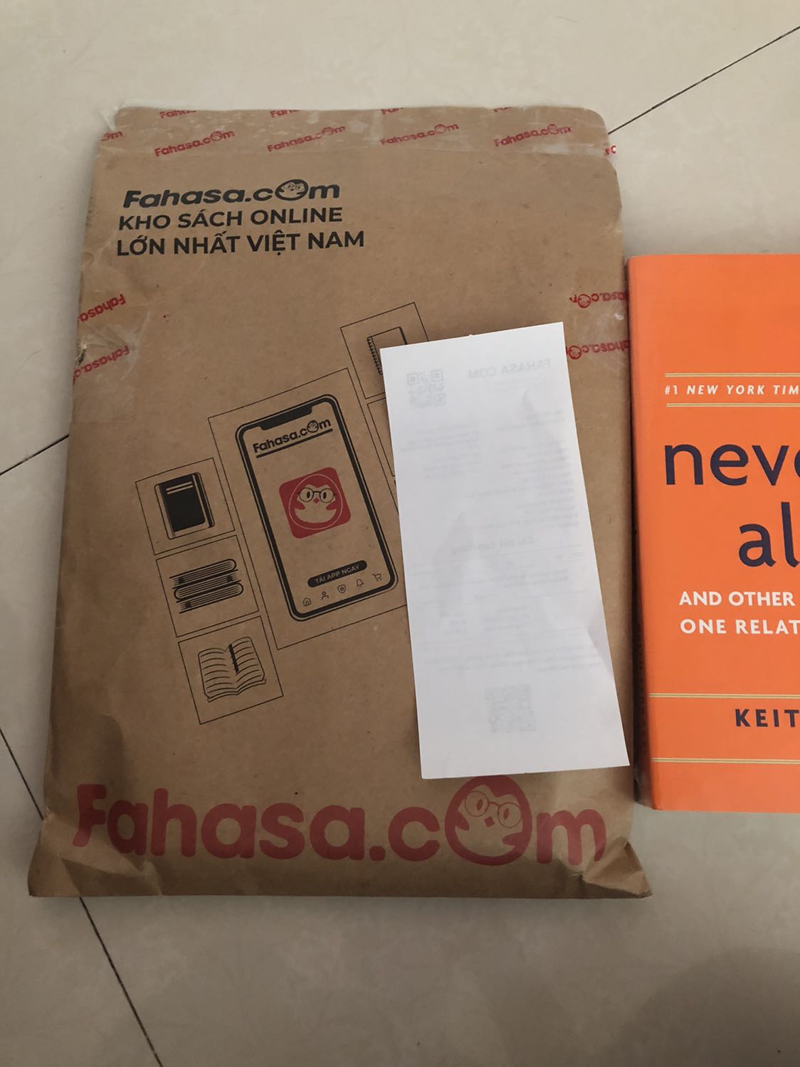 -Sách được bao bọc rất cẩn thận 
-Sách đẹp , mới 
-Giao hàng cực nhanh