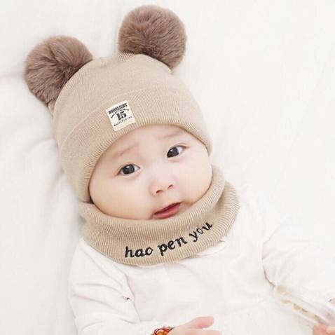Sản phẩm đóng gói chắc chắc, giao hàng nhanh, mũ mềm bé đội rất cute