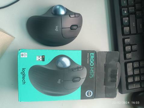 Tuy không đúng mã và đẫ gửi lại hàng. Nhưng vẫn ủng hộ Shop