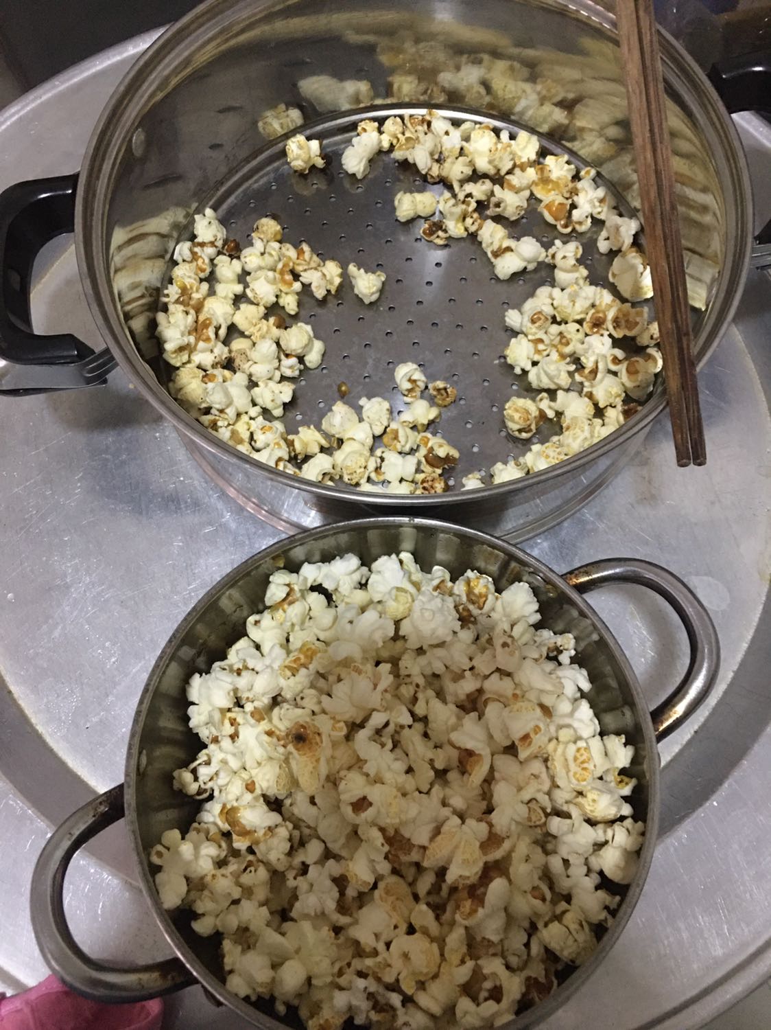 Dùng nổ bắp rang bơ khá là okay