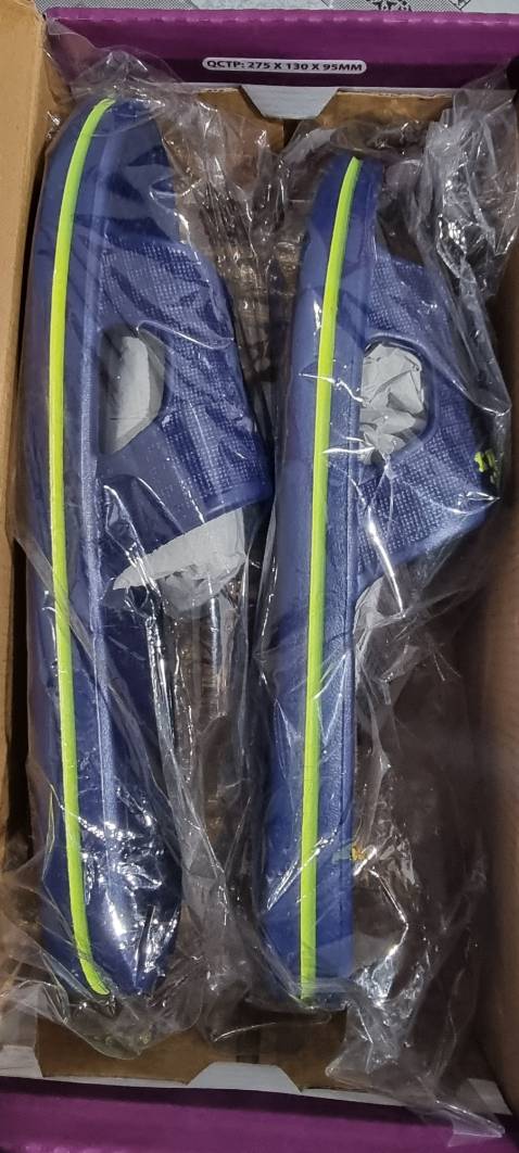 Đóng gói hàng rất kỹ , rất chu đáo  , cảm ơn ạ .
Dép mang rất nhẹ  , mẫu màu sạch dễ thương . 
Mình rất thích sản phẩm của Biti's .