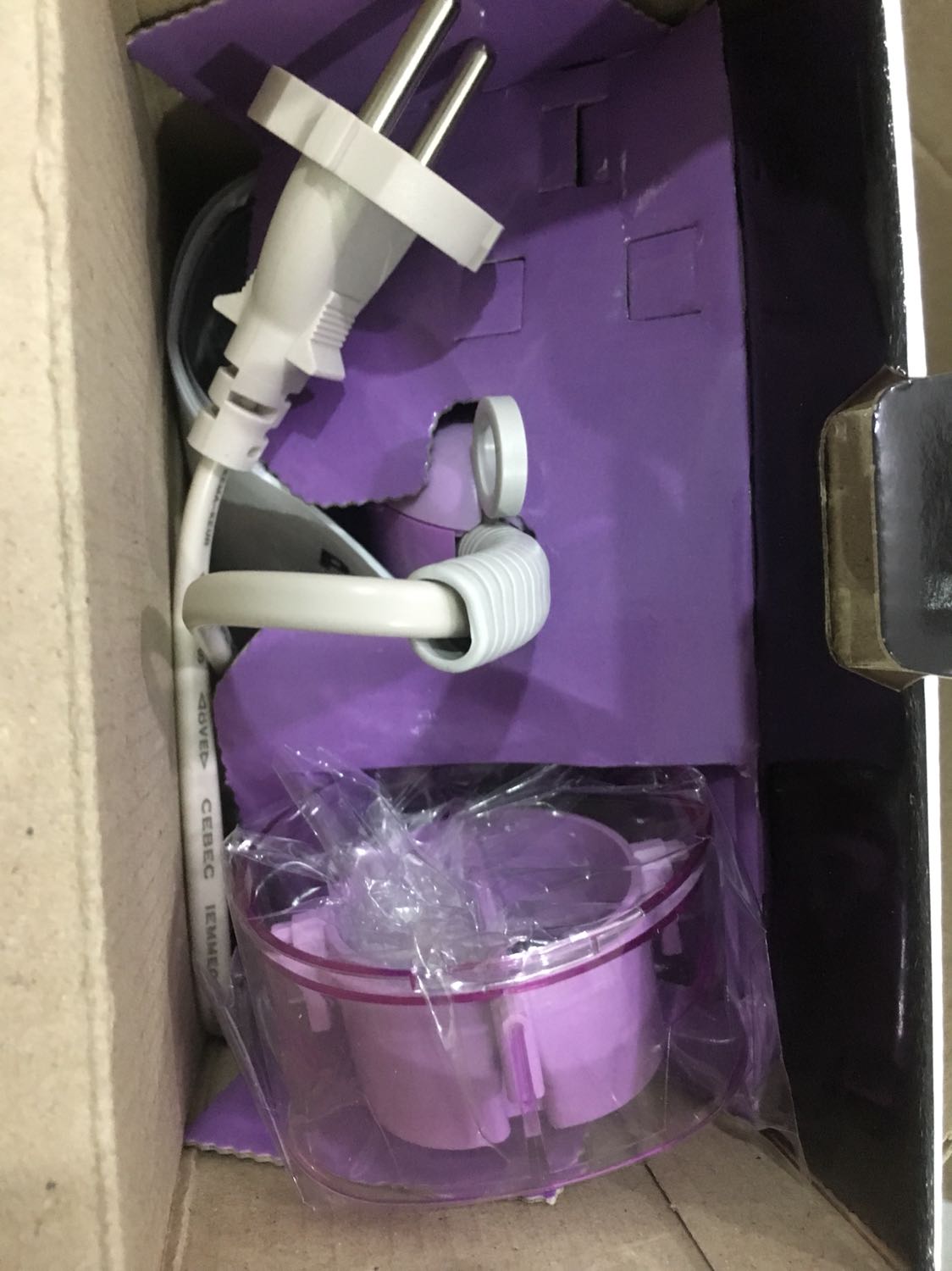 Nhận xét qa hình ảnh cho thực tế nhé! Nchung là good. 
Giao hàng nhanh. Mới đặt buổi sáng là chiều có rồi. Mặc dù không sử dụng TikiNow. Gói hàng cẩn thận. Cho Tiki 1 like