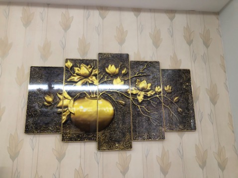 Giao hàng thì trễ, sản phẩm không như hình chụp, chất lượng 3D kém, sản phẩm chưa gì đã muốn bong