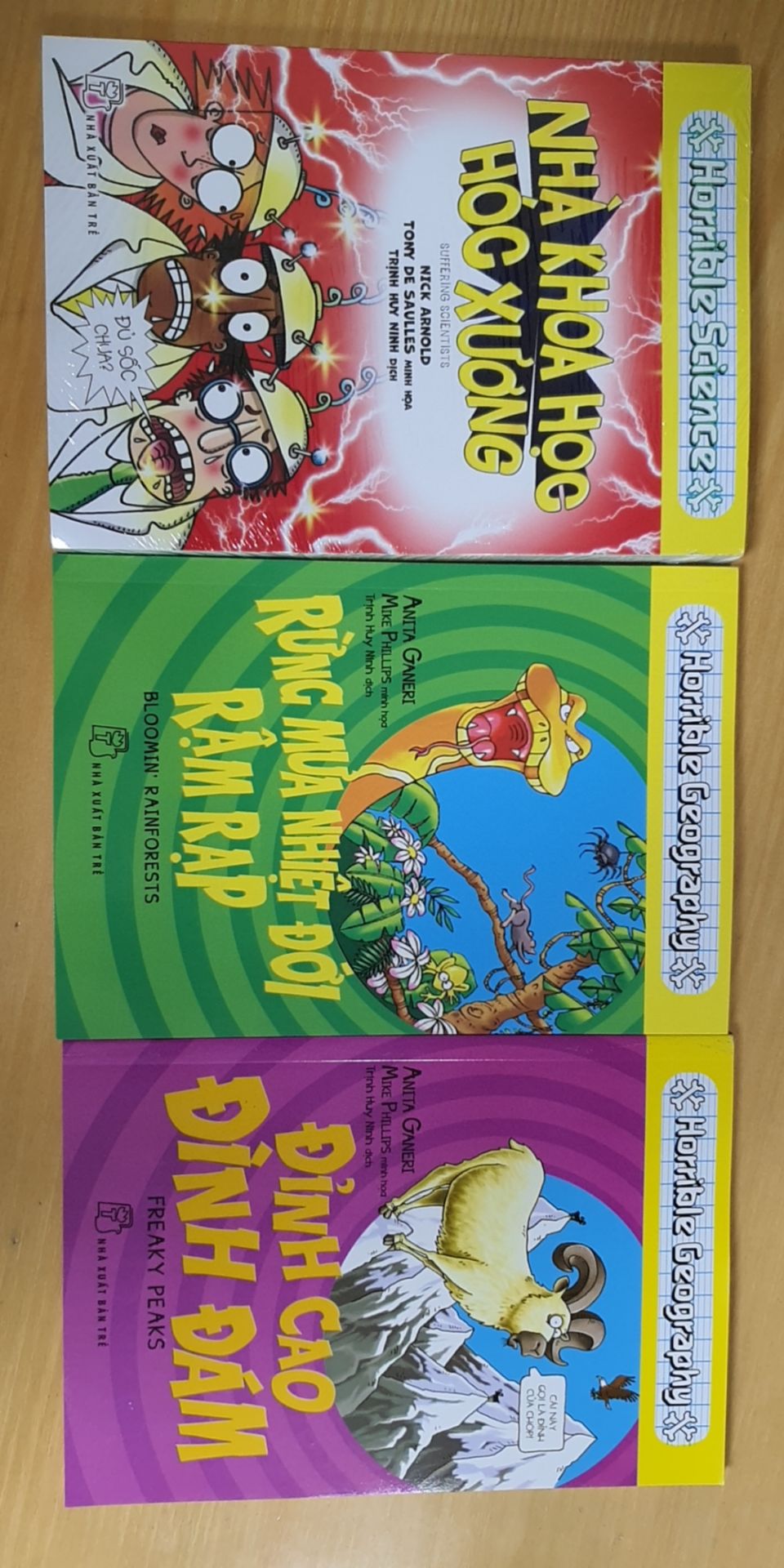 Cực hài lòng với cuốn sách này. Rất bổ ích và lý thú.