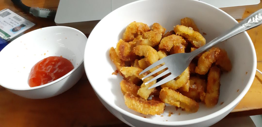 Áo đẹp, mặc rất mát. Mình mua 350k thôi nên cực kỳ hài lòng chỉ bằng 1/2 giá showroom. Mua cái thứ 5 rồi và sẽ mua tiếp vì đã quá luôn, êm hơn hẳn mấy áo khác.