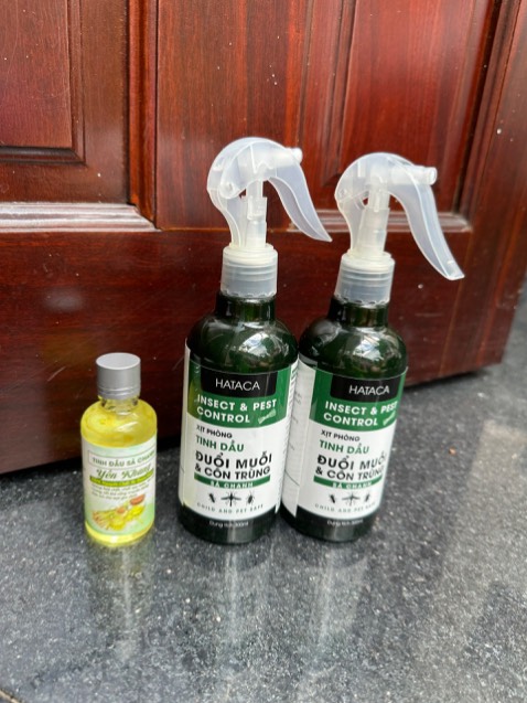 Mùi sả chanh thơm tôi thích mùi này, rất thoãi mái. hiệu quả đuổi muõi khá ổn. cần thêm thời gian để sử dụng