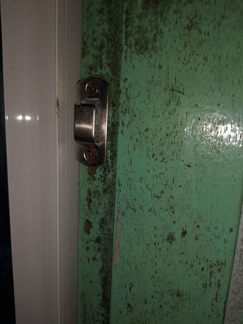 hàng ok nhưng nó hơi nhỏ cũng tạm dùng đc