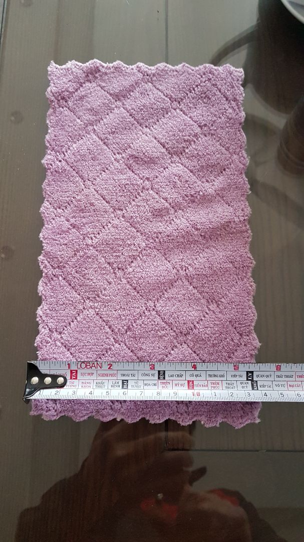 *** khách hàng. giao bán khăn size 25x25cm nhưng nhận đc lại là 25x14cm . yêu cầu nhà bán đổi lại cho khách.