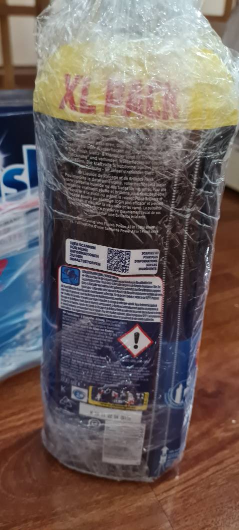 Sản phẩm không có thông tin nhà nhập khẩu phân phối. Nguồn gốc không rõ ràng cho 3 sao. Trước mua hộp 500ml cũng tại tiki ghi rõ thông tin. Xem hình ảnh 2 hộp đính kèm