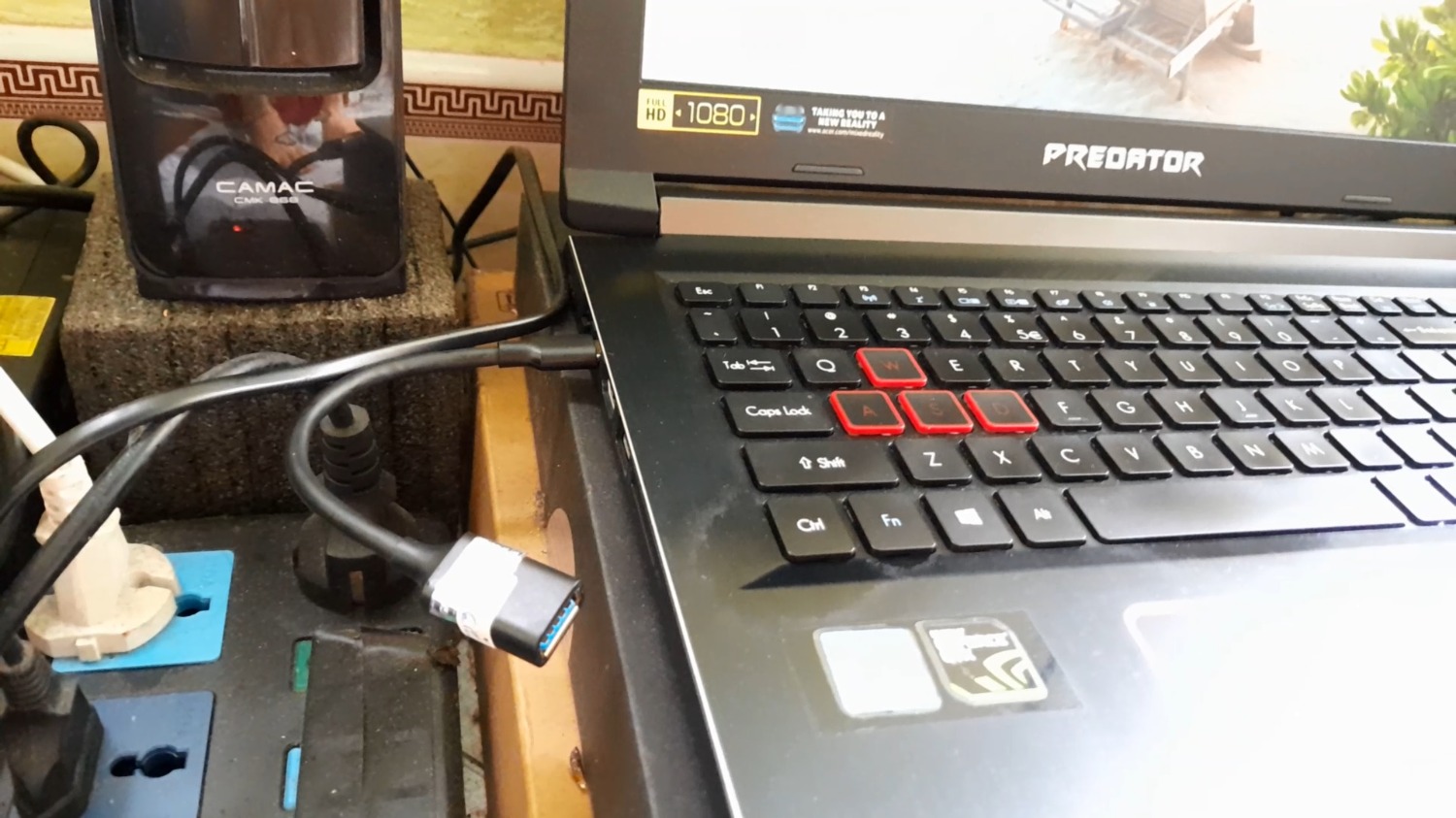 Cáp USB Type C sang USB 3.0 của U Green gia công chắc chắn, cắm rất khớp, và thiết bị nhận 100%. Mình copy dữ liệu vào ổ cứng di động seagate 5 TB, Tốc độ cao nhất ghi nhận được là 128 MB 1 giây, phải nói rằng đây là tốc độ rất tốt trong copy dữ liệu. Ở trên Laptop của mình, cổng 3.0 cũng chỉ cho tốc độ 30 MB đến 80 MB.