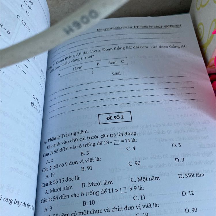 Sách hay giá tốt, giao hàng nhanh