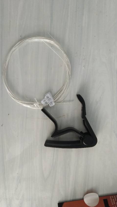 Shop giao thiếu 3 pick gảy alice