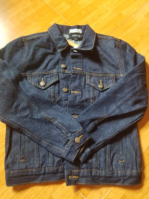 Áo đẹp nha. Đúng size, đúng mẫu mã đã đặt. Giao hàng nhanh