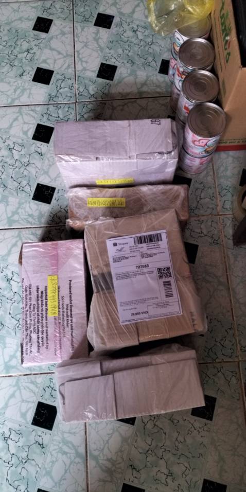 /-coffee /-ok mì 
.
Mình bán mì chomp chomp 120 gram / gói đặc trưng mì nước vị MALAYSIA ( chompchomp 40 gói / thùng ) [hàng nhập khẩu] giảm đến 15%! Chỉ còn ₫280.500 - ₫552.500. Mua ngay trên Shopee! https://shope.ee/20JMZzurAG