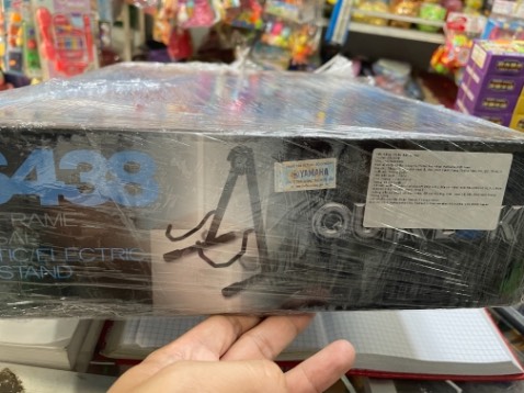 Sản phẩm chắc chắn, có chốt tăng đơ nên bảo đảm an toàn, khá nặng và shop bao bọc rất kỹ!