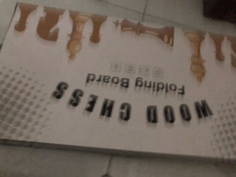 Cờ vua rất đẹp bọc rất kĩ càng