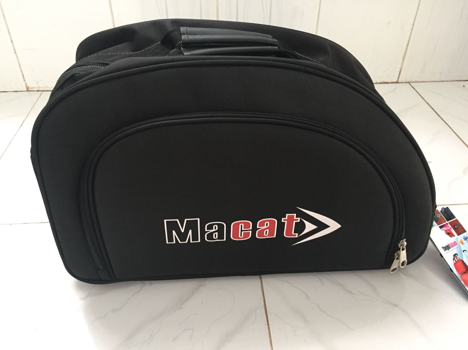 Minh nhận hàng rồi, giao hàng nhanh, sp chắc chắn, đẹp y như hình, sẽ ủng hộ tiki