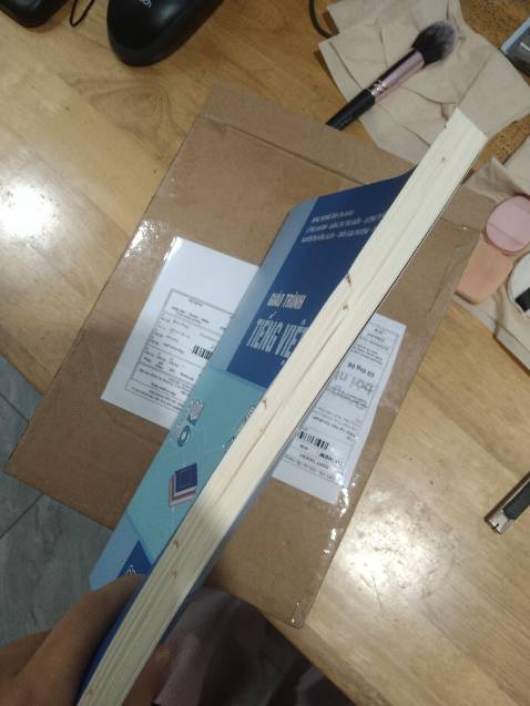 Bẩn chút xíu bên ngoài