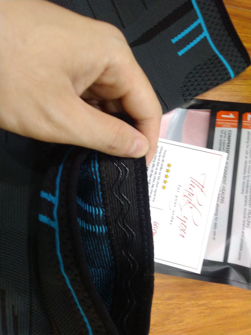 Hàng rất ổn, chat với shop lại dc tặng mã giảm giá cho lần sau nữa
Xứng đáng cho 10 sao ✨✨✨✨✨