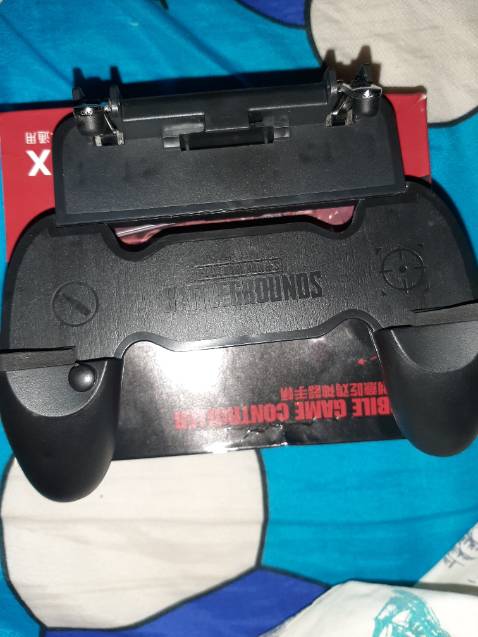 nút k nhạy, tự thả nút. rất rất kém..k nên mua