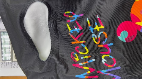 Giao hàng nhanh. Vải khá dày và đẹp . Cho shop 5*