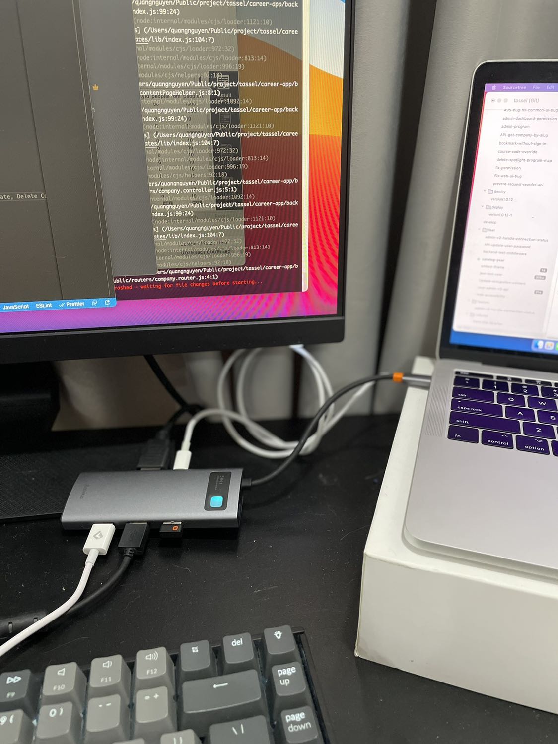 Khi cấm hub vào thì ko kết nối đc wifi, hoặc mạng rất chậm. Chờ tầm 5-10p thì mới sữ dụng dc mạng. Trong khi đó rút hub ra thì xài mạng bt. Đang xài cùng macbook 2017