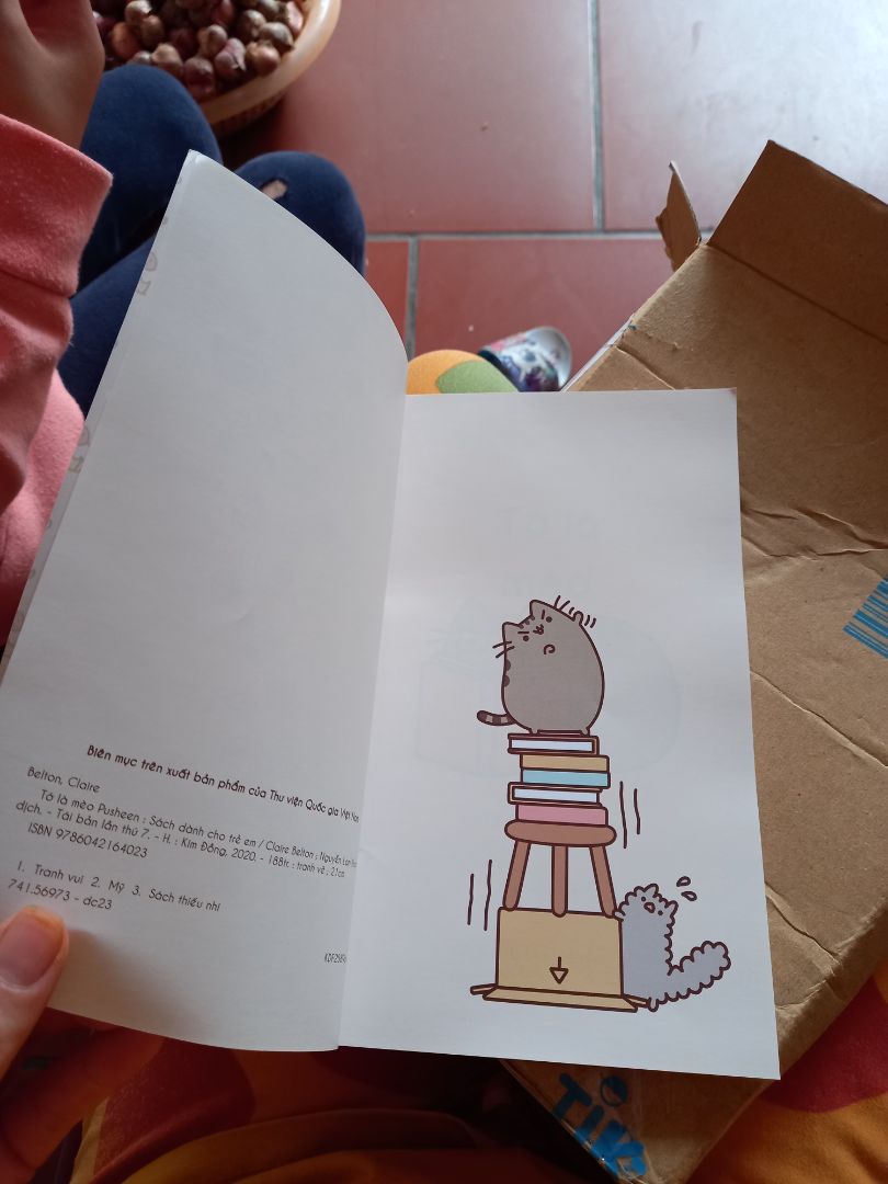 sách đẹp, đóng gói cẩn thận.