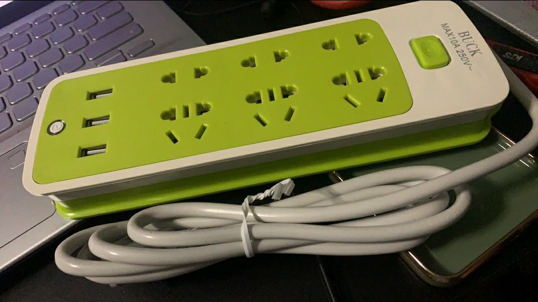 Chất lượng tốt, shop đóng hàng cẩn thận, nhiều ổ cắm tha hồ cắm, ổ điện cứng cáp nhìn ngon lành á.