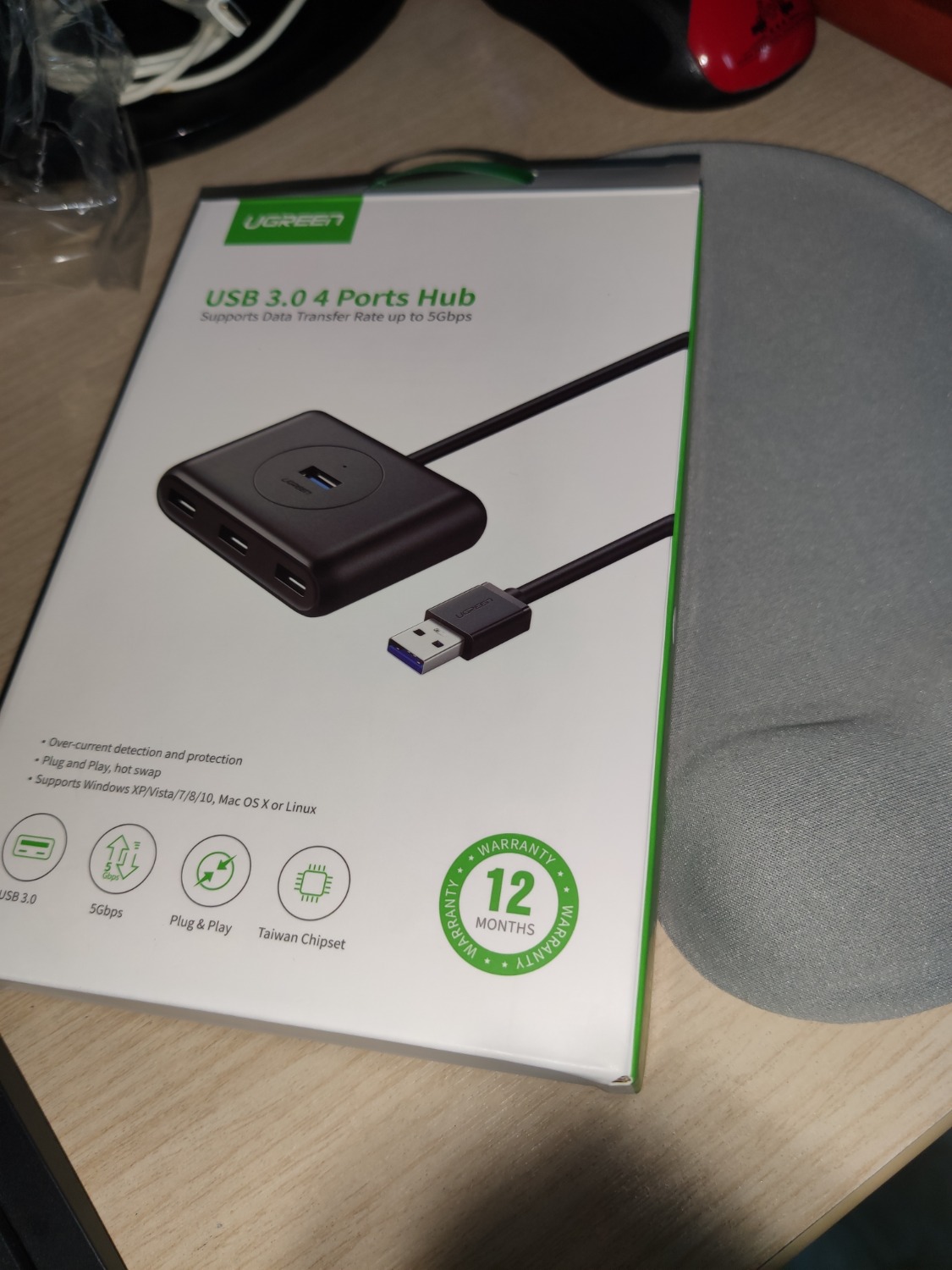 Sản phẩm đóng gói đẹp, chất lượng hoàn thiện tốt, hoàn hảo cho việc mở rộng các cổng USB trên Laptop.
Tôi kết nối 
1 x USB của máy in
1 x USB bàn phím
1 x USB chuột
1 x USB dây sạc điện thoại
tất cả đều hoạt động tốt