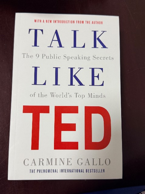 Sách bìa mềm, giấy không đẹp mà giá quá cao. Chất lượng sách không tương xứng với giá 363k. Không hài lòng. Lần sau không mua của Fahasa nữa.