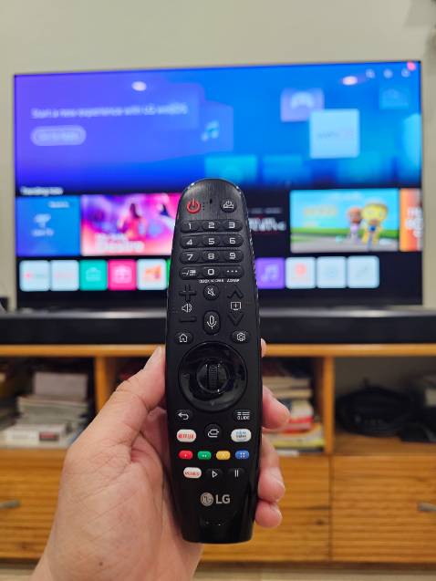 Hàng chuẩn! Hài Lòng!
Giá ưu đãi tí sẽ hợp lý hơn, bởi mẫu  remote control này cũng đã hơn 4 năm tuổi...