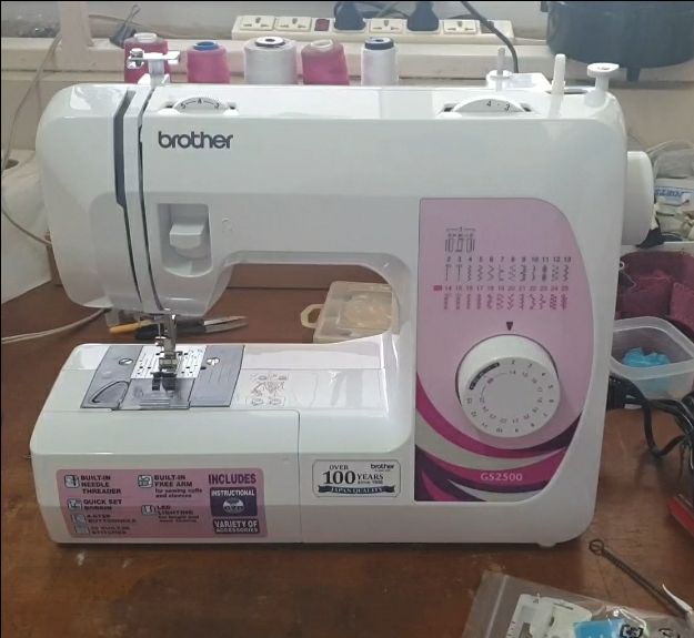 Sản phẩm đủ phụ kiện, đẹp.