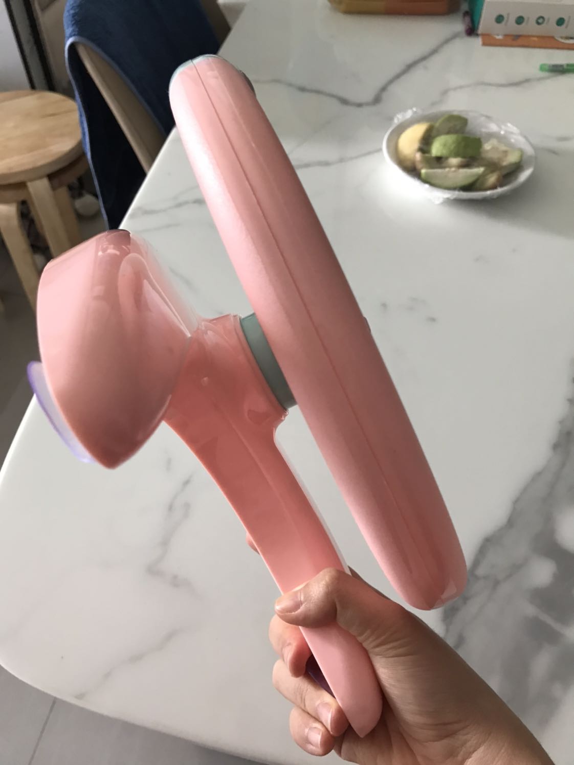 Chất lượng sp rất tốt, các chi tiết nhựa rất đẹp, màu sắc đẹp hơn mô tả nhiều, bé mình rất thix chơi, sp phẩm rất bền, thấy bé chơi quá trời mà vẫn ok nên cho 5 sao