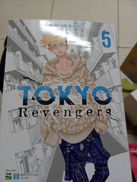 Rất tệ vì của mik đã bị rách thấy kĩ thì bên dưới và ngay mặt của mitsuya của mik bị lồi lên 1 chút ạ!
Giao hàng khá lâu
Mình đã ko thích cách mn đóng gói chuyện cho mik!