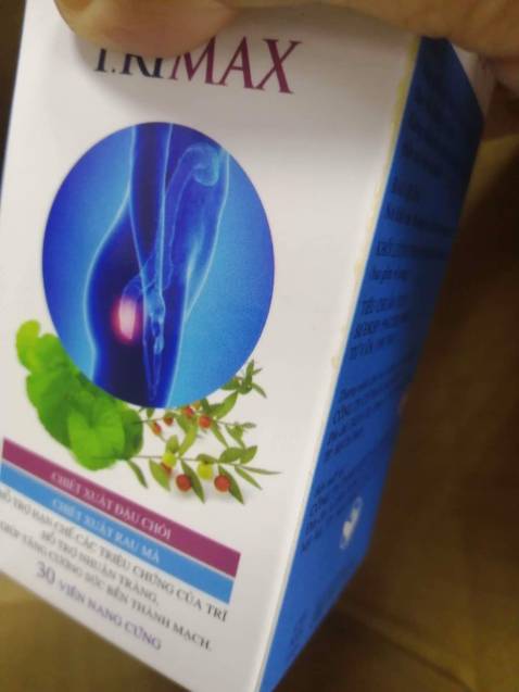 đóng gói hàng kĩ quá nên lọ thuốc không bị vỡ mặc dù vận chuyển xa, hàng của Dân Khang nên cũng an tâm lắm, nếu có thắc mắc hay cần hướng dẫn là có nhân viên tư vấn cho mình liền, thả tim cho shop