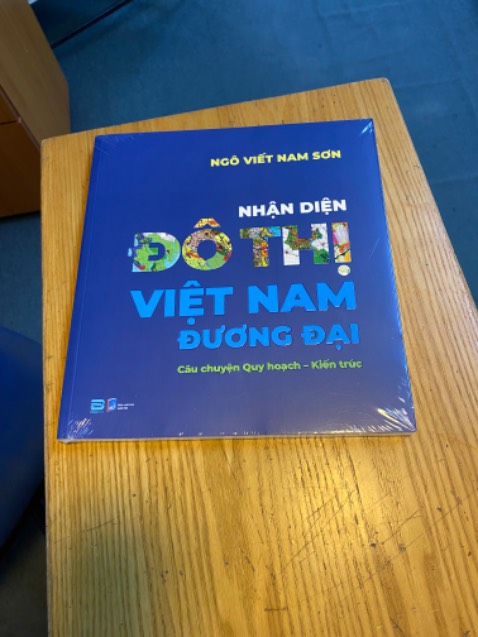Mua theo yêu cầu công việc. Sách in đẹp, nội dung rõ ràng. Các ace KTS sử dụng và rất thích