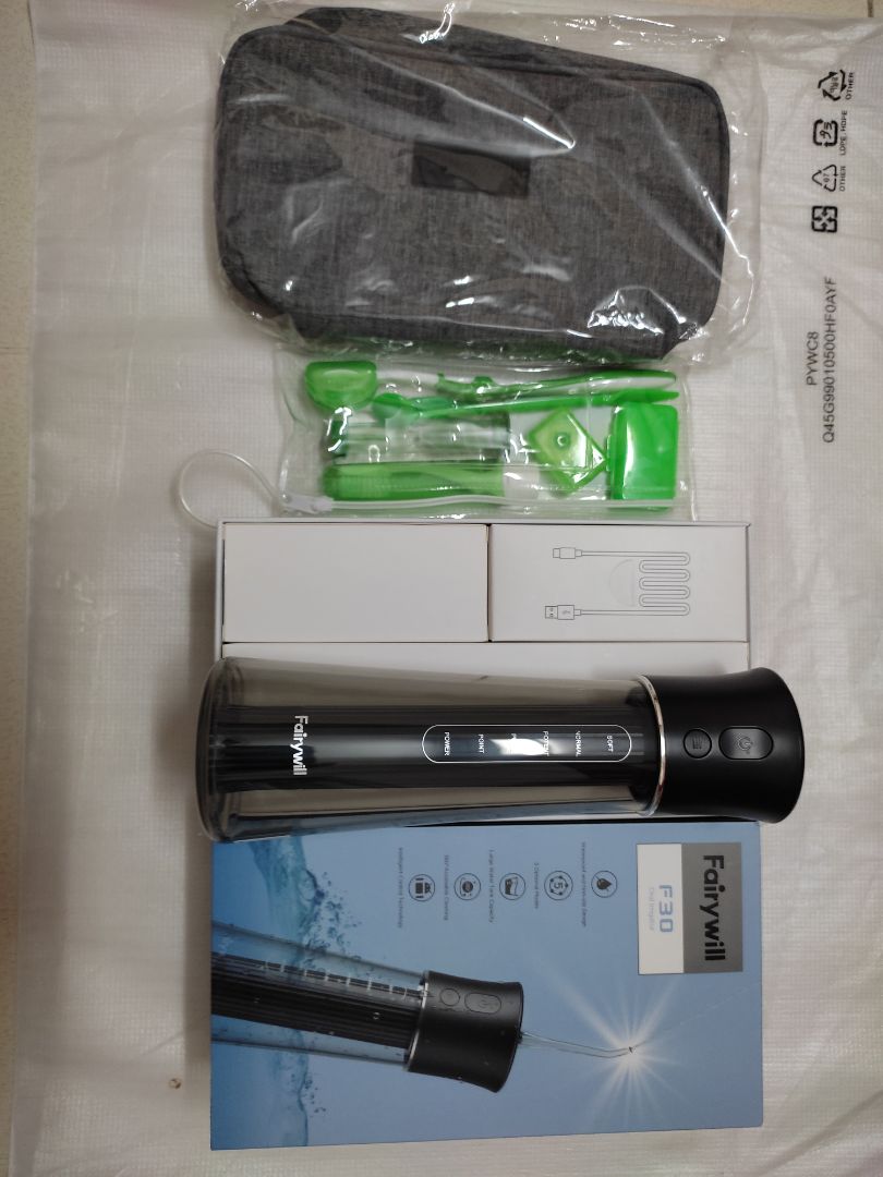 Nhà bán hàng uy tín và có tâm. Gửi sản phẩm đúng mô tả, còn nguyên seal, mình tự tay bóc luôn.
Rất bất ngờ khi nhận kèm quà tặng cho sản phẩm. Tuyệt vời 5 sao nhé.