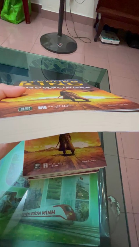 Shop đóng gói cẩn thận và giao nhanh. Giá tốt, sách chính hãng. Sẽ tiếp tục ủng hộ shop.