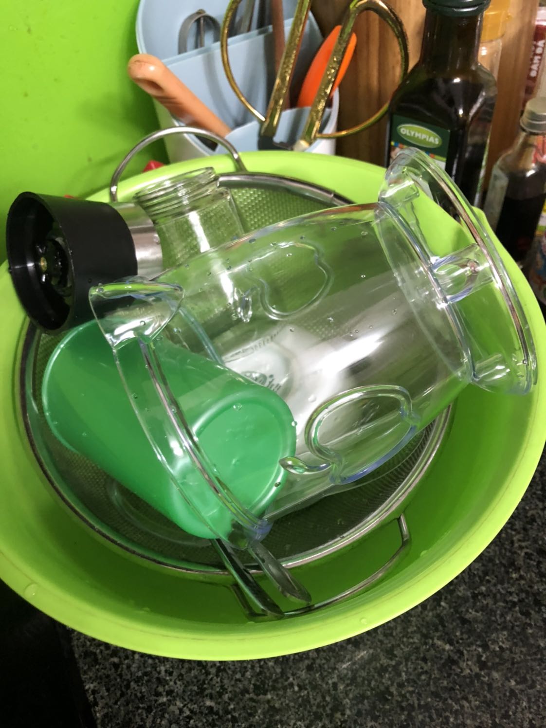 Lọ xay tiêu Thủy tinh cao cấp cũng thấy ok, nhưng hơi to quá....