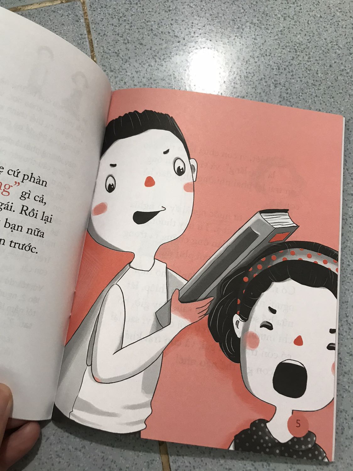 Săn sale 1k sách ưng cực kỳ nha. Ship nhanh có bài học ẩn dụ dạy trẻ em bé trai là phải nhường nhịn ga lăng với bé gái. Tks Tiki nhé ?????????