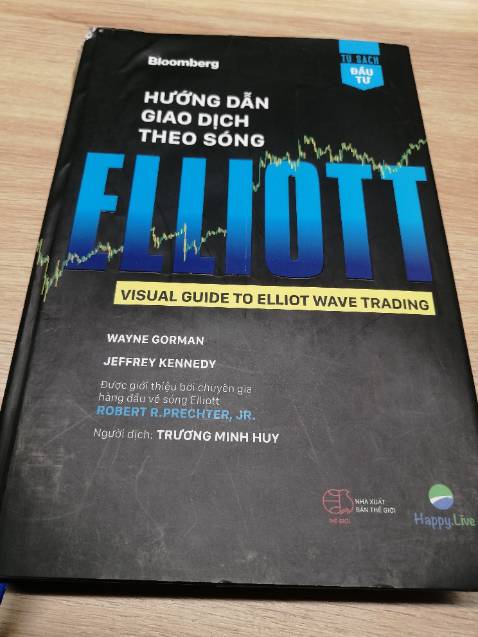 Bên cạnh Nến Nhật là cuốn mình rất thích thì sóng Elliott là một chủ đề mà mình sẽ học khi tìm hiểu về phân tích kỹ thuật. 

Sách xịn, tiki giao hàng nhanh, cho shop 5 sao nha.