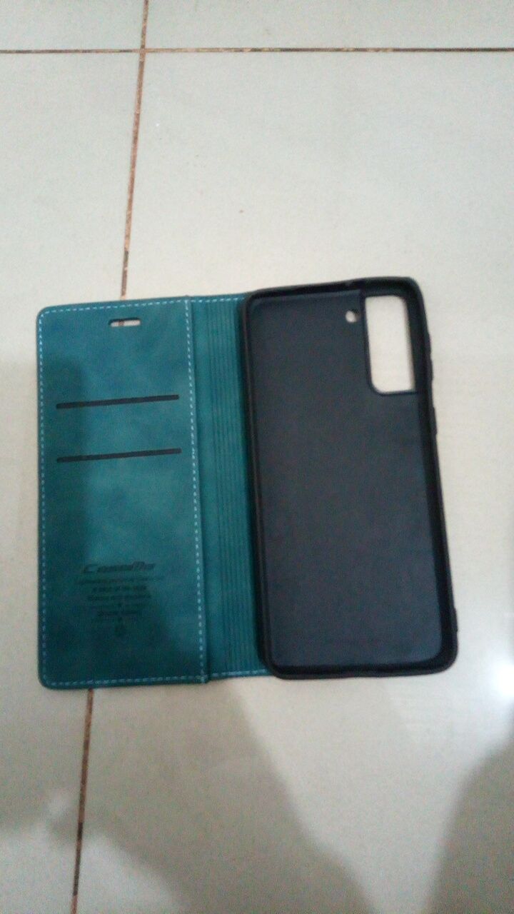 mua ss S21. tin tưởng nên không kiểm tra. giờ lắp vào không vừa.lừa nhau à