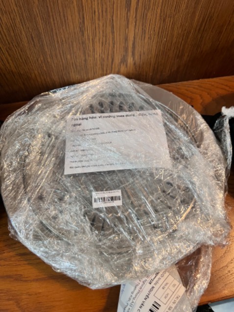 Hàng giống hình nhưng Không thích hợp nướng bếp từ