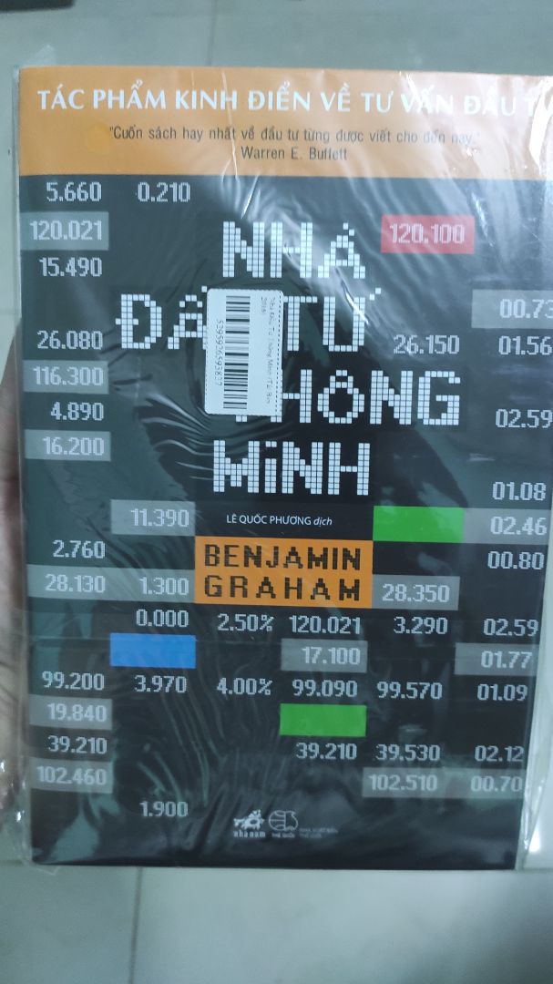 sách đóng gói rất tốt, vận chuyển nhanh, hình thức rất mới.