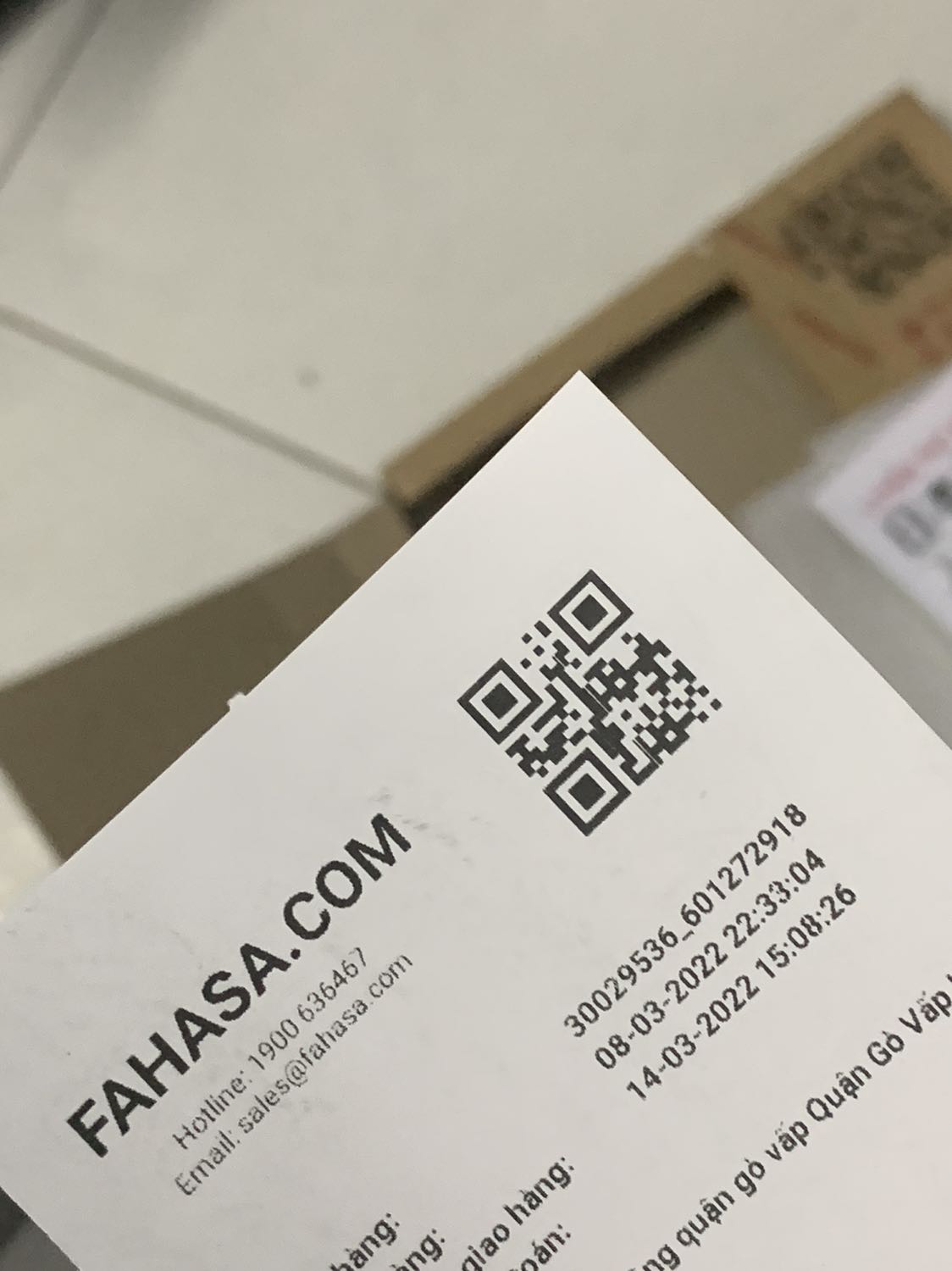 Lần đầu cho tiki 1 sao vì dịch vụ hỗ trợ quá chán. Đặt hôm 8/3 chờ đến ngày dự kiến 11/3 mãi ko thấy giao, gọi 3 bạn hỗ trợ thì hết 2 bạn trả lời như máy bot chả giải quyết đc gì. Nay 15/3 thì mới thấy hoá đơn soạn hàng ngày 14/3 🙂, hên là hối lắm mới chuẩn bị á Lần đầu cho tiki 1 sao vì dịch vụ hỗ trợ quá chán. Đặt hôm 8/3 chờ đến ngày dự kiến 11/3 mãi ko thấy giao, gọi 3 bạn hỗ trợ thì hết 2 bạn trả lời như máy bot chả giải quyết đc gì. Nay 15/3 thì mới thấy hoá đơn soạn hàng ngày 14/3 🙂, hên là hối lắm mới chuẩn bị á