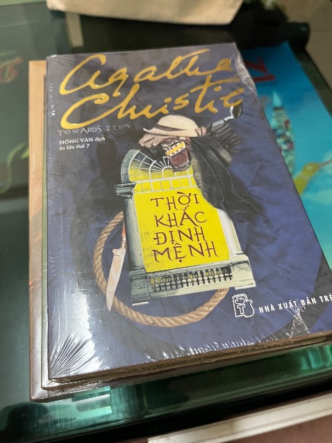 Shop đóng gói cẩn thận và giao nhanh. Sách chính hãng, giá tốt. Sẽ tiếp tục ủng hộ ah