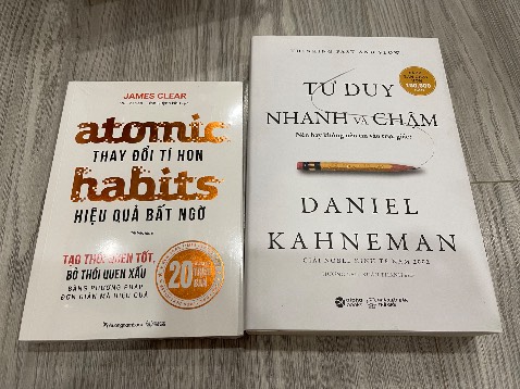 Sách mới, hơi dơ chút phần thân sách nhưng chấp nhận được