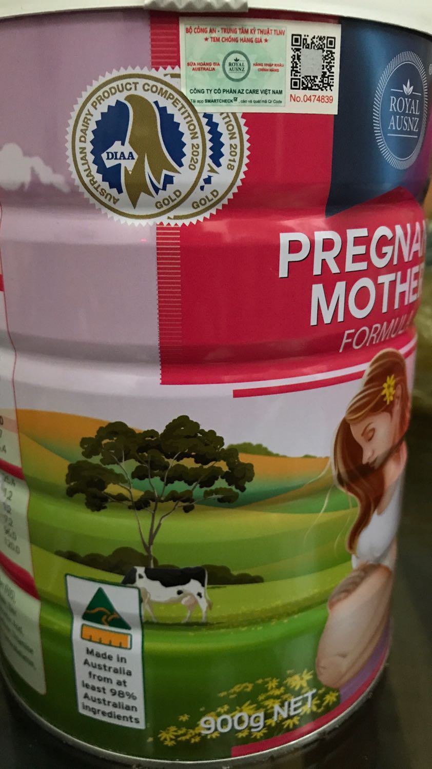 Mình nghiên cứu trên mạng thấy sữa này là đầy đủ và đa dạng chất dinh dưỡng nhất, thơm mùi sữa, vị dễ uống, nhạt, ko quá ngọt, uống gần nửa hộp mới nhớ gửi feedback cho shop! Hết sẽ mua nữa! Sữa chính hãng, chất lượng.