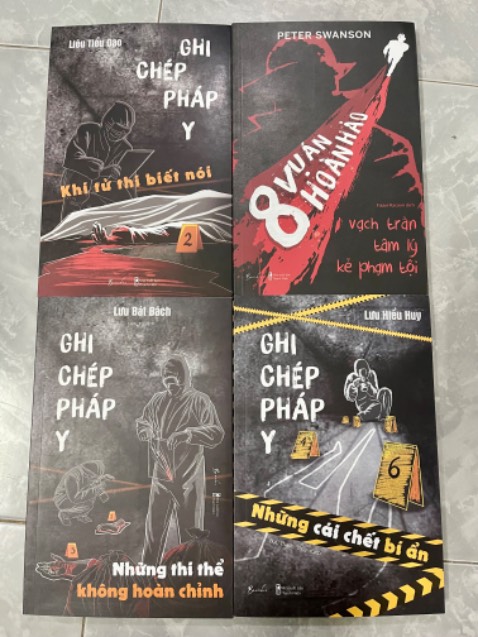 Mua nhưng chưa kịp đọc, thấy review ổn nên giá Tiki giảm 40% là chốt đơn ngay và luôn. Thán phục nhất là tốc độ giao hàng thần tốc của Tiki, ở tỉnh mà đặt cuối giờ chiều hôm trước, trưa hôm sau đã nhận hàng 😲 Thấy nhiều bạn phản hồi đóng gói ko tốt nhưng của mình siêu tốt luôn, ngồi gỡ bao bì mệt luôn mà